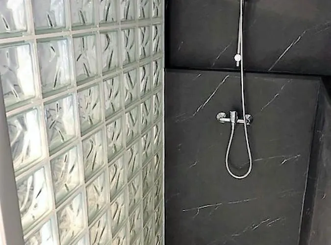 L'embellie Oda ve Kahvaltı Bertignat