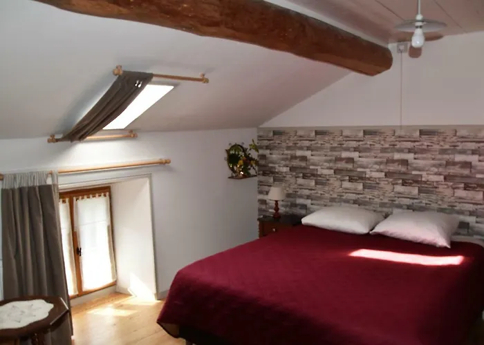 Oda ve Kahvaltı L'embellie *